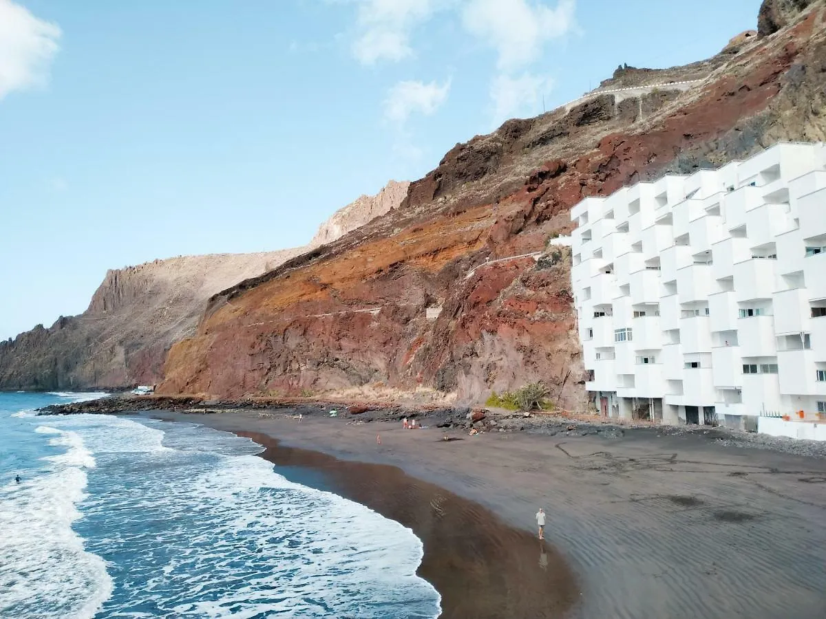 Steps To The Beach!!! Santa Cruz de Tenerife Apartment